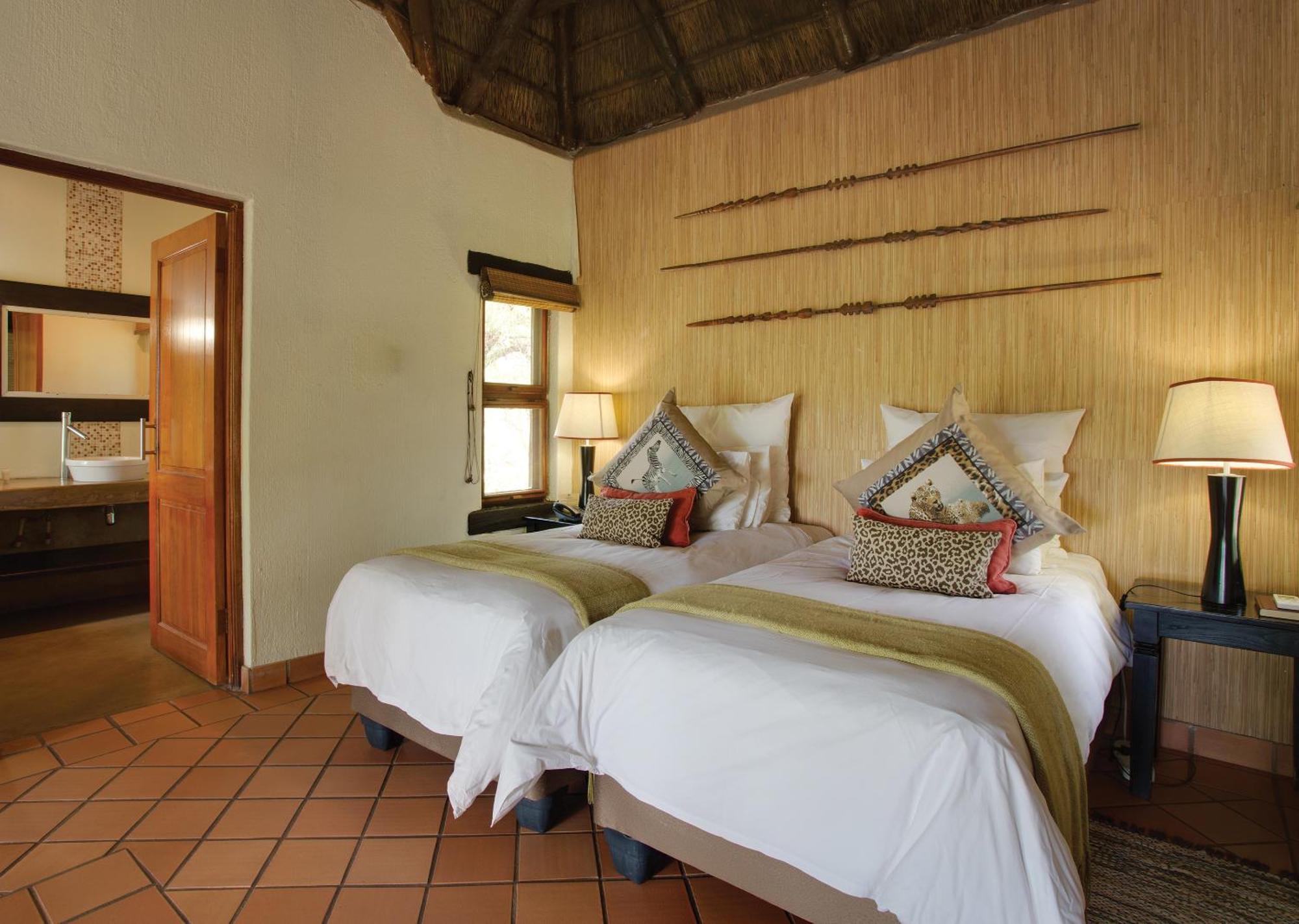 Madikwe River Lodge By Dream Resorts Madikwe Game Reserve Bilik gambar
